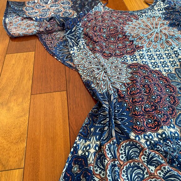 Mandala Print Sheath Dress with Capelet - Picture 3 of 5